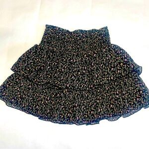 Forever 21 Kids tiered floral ruffle skirt
